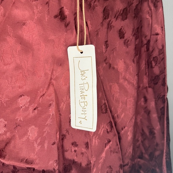 NWT Jen’s Pirate Booty Nebula Vermillion One Shoulder Burgundy Dress - Picture 9 of 12